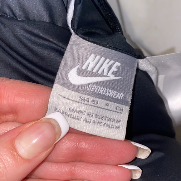 Nike woman vest - Picture 4 of 4